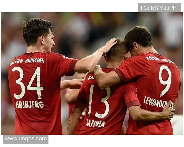 AC米兰与拜仁慕尼黑的巅峰对决球迷热情高涨不容错过 AC米兰与拜仁慕尼黑的巅峰对决球迷热情高涨不容错过